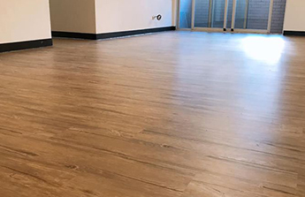 小草地板超耐磨地板的全面優勢