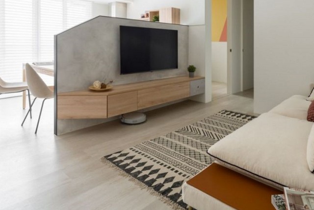 鋐哥地板在台中為客戶安裝卡扣地板的實景圖