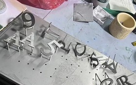 發財囉彰化廣告看板製作作品：補習班廣告牌