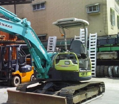 奕元拆除進行的員林舊屋拆除工程